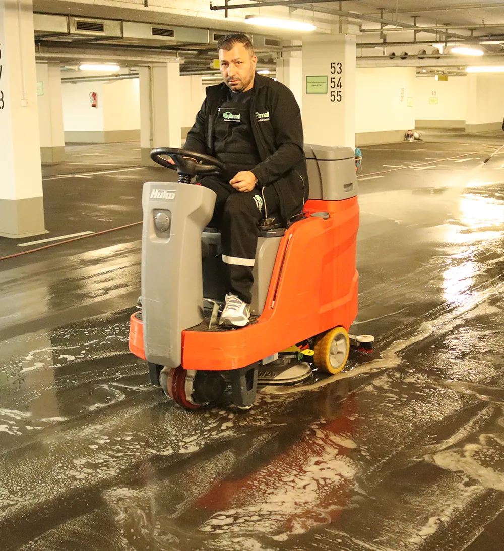 optimal-gebaeudemanagement-tiefgaragenreinigung-2